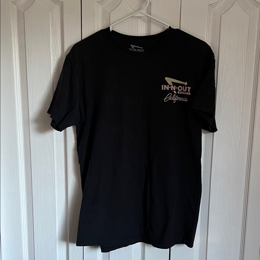 InNOut Burger unisex black Tee size Medium